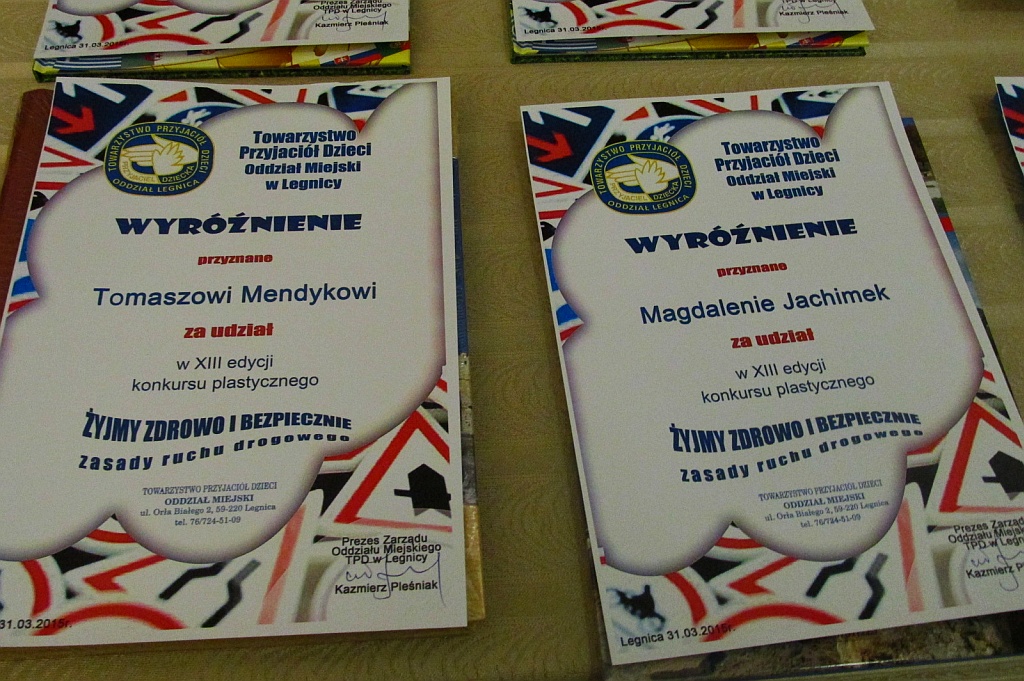 TPD nagrodziło laureatów konkursu plastycznego
