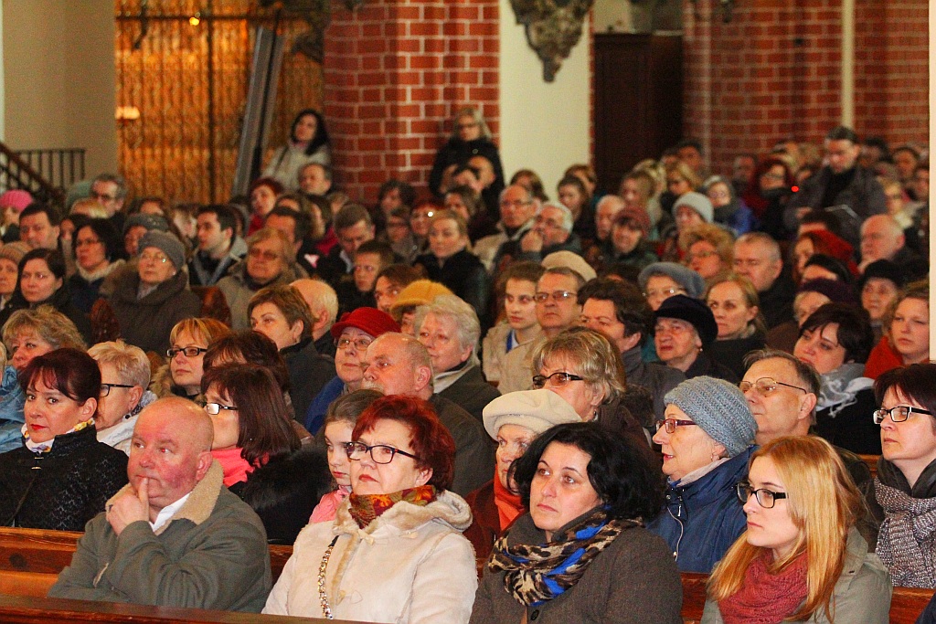 Dźwięki w godzinie ciszy