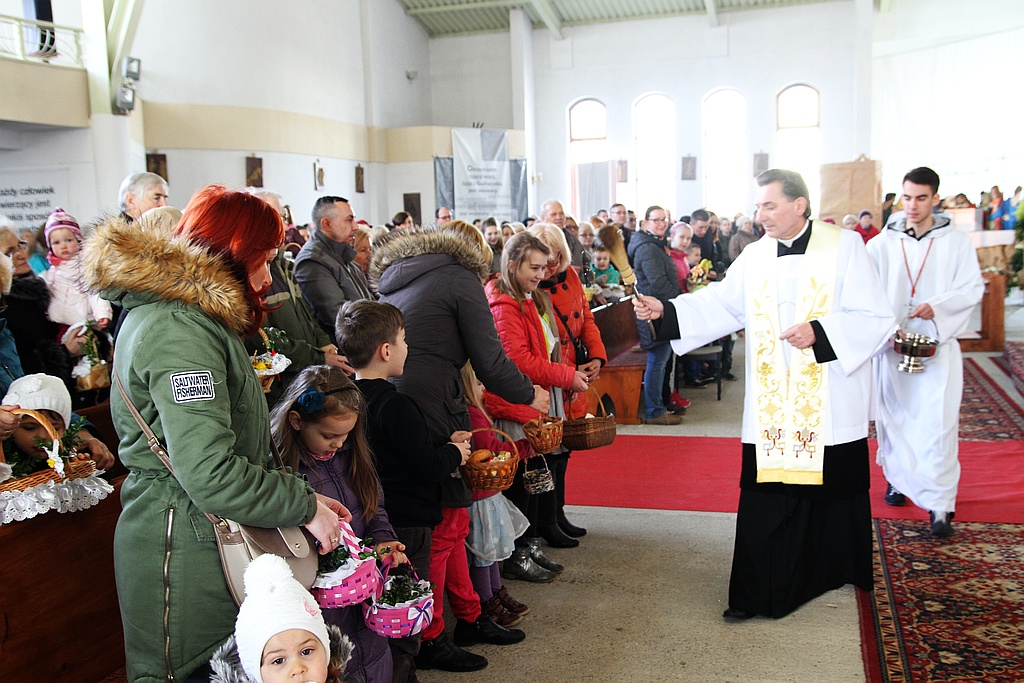 Legniczanie święcili pokarmy