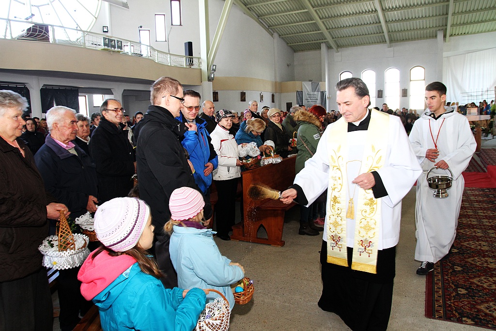 Legniczanie święcili pokarmy