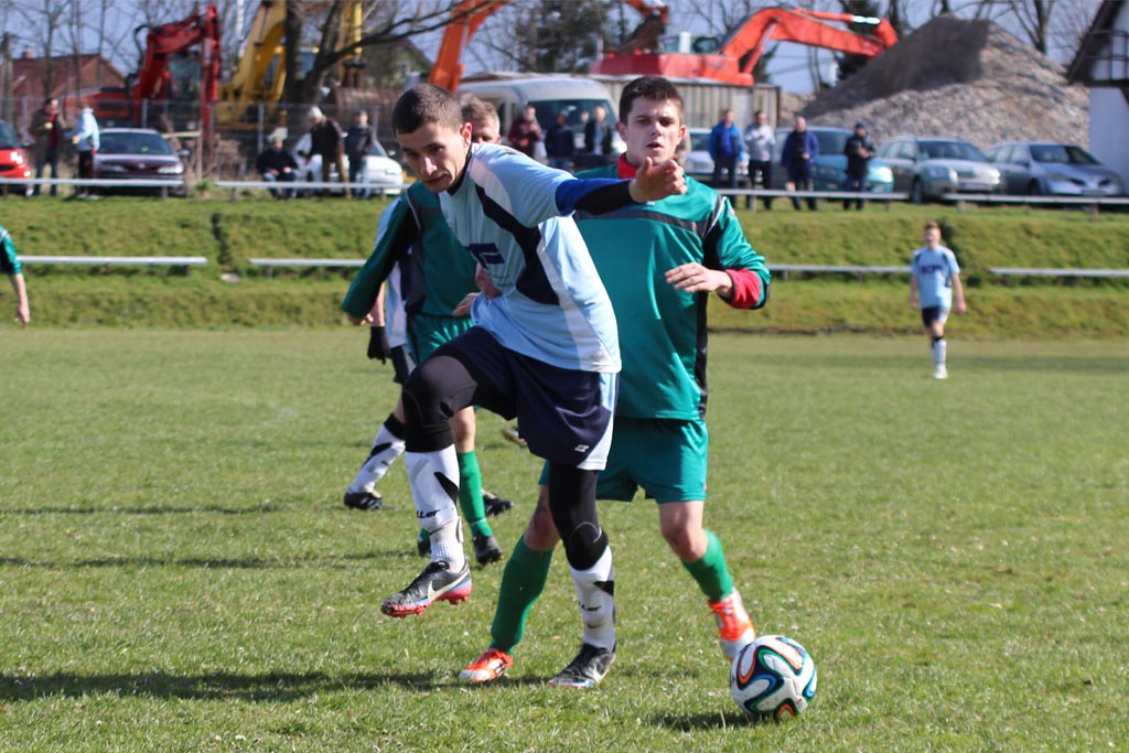 Klasa A: Błękitni - Sparta 3:6 (3:3)