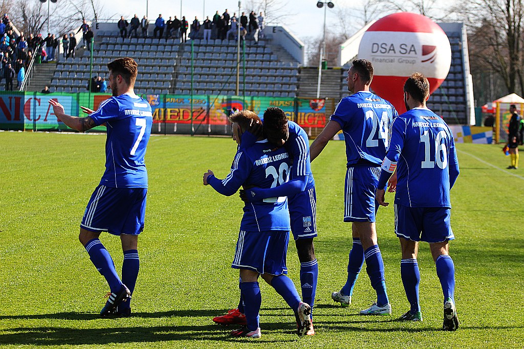 Co za mecz Miedzi! Widzew rozbity w pył!