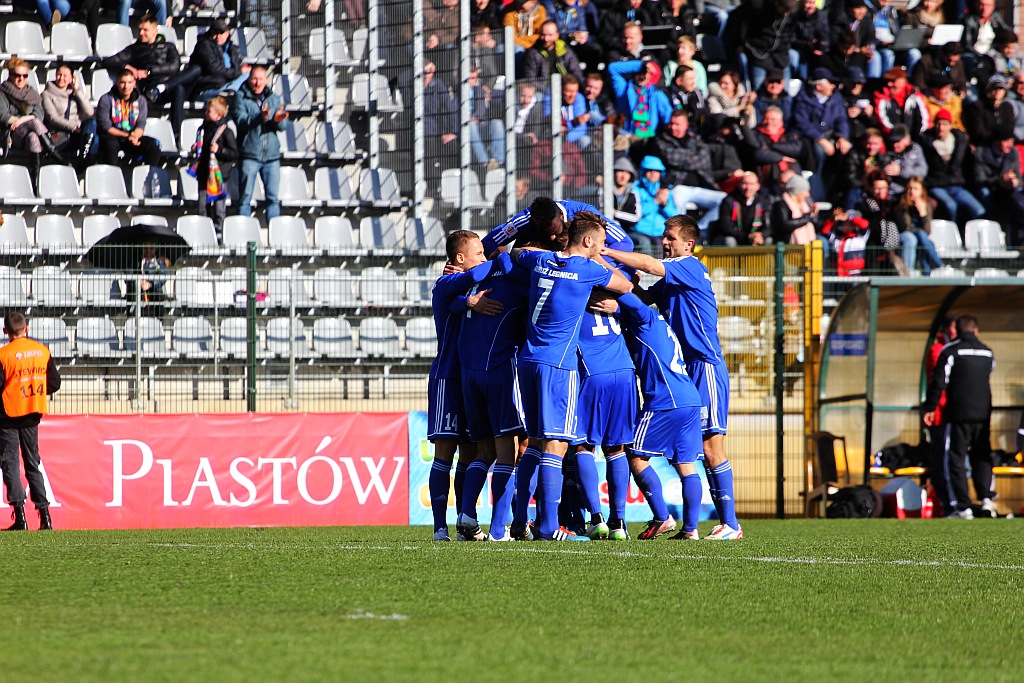 Co za mecz Miedzi! Widzew rozbity w pył!