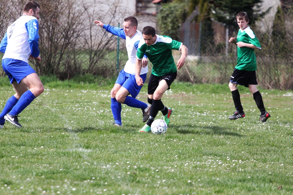Klasa B: Czarni - Victoria 2:2 (0:0)