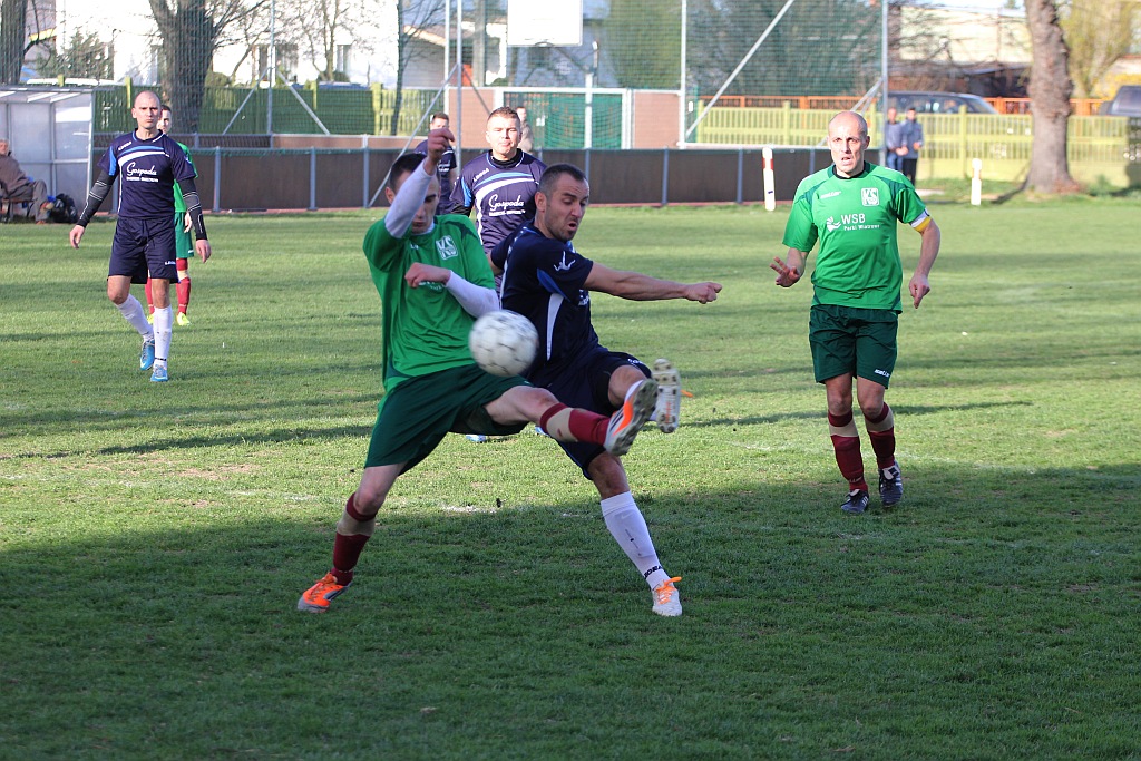 Okręgówka: KS Legnickie Pole - Mieszko 3:3