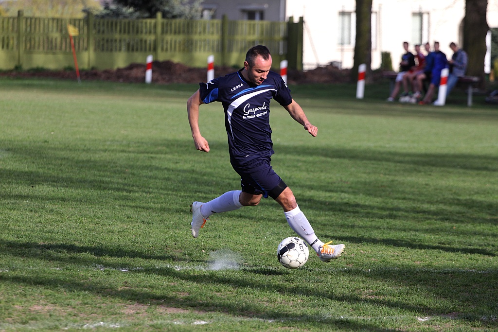 Okręgówka: KS Legnickie Pole - Mieszko 3:3