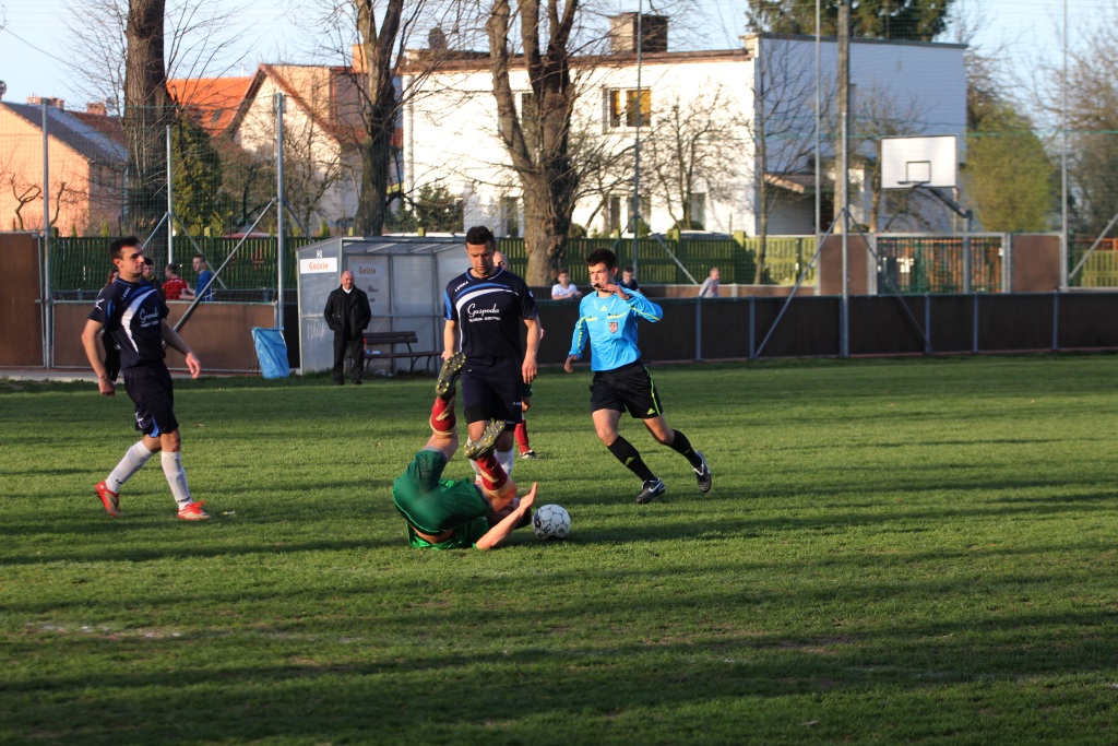 Okręgówka: KS Legnickie Pole - Mieszko 3:3