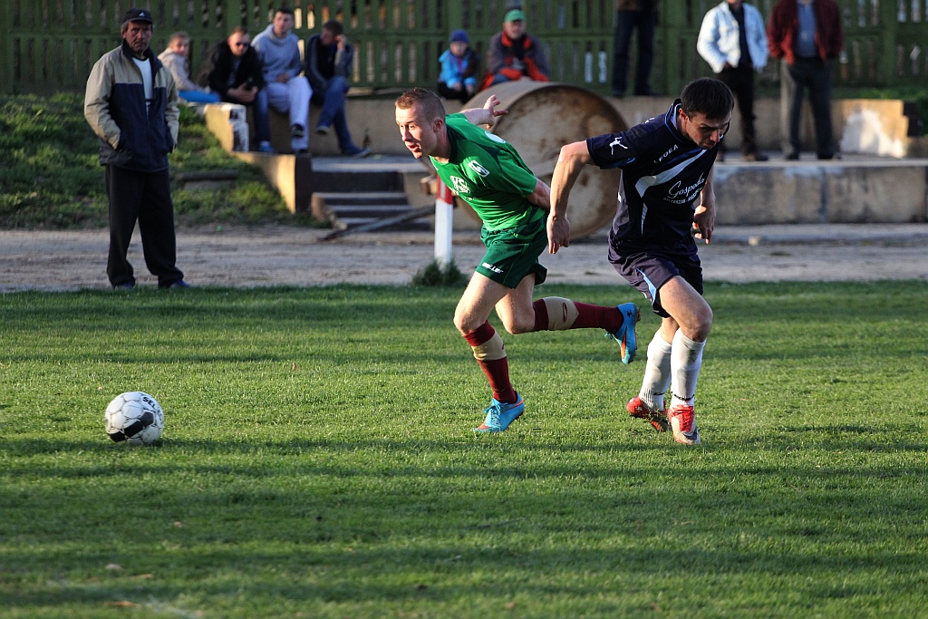 Okręgówka: KS Legnickie Pole - Mieszko 3:3