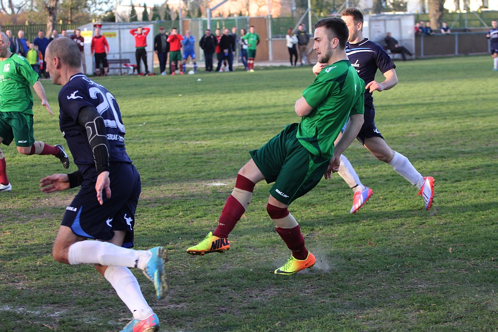 Okręgówka: KS Legnickie Pole - Mieszko 3:3