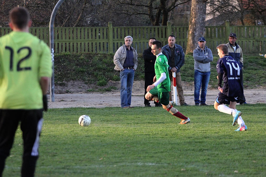 Okręgówka: KS Legnickie Pole - Mieszko 3:3