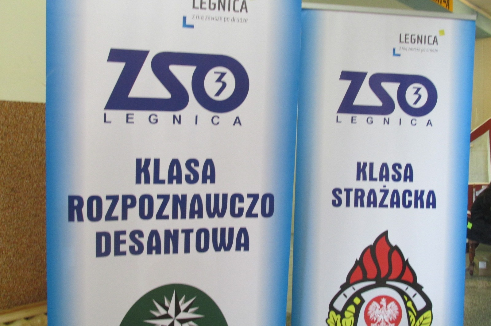 VII LO zaprasza do klas mundurowych