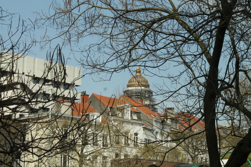 Zwiedzają Brukselę z posłem Ujazdowskim