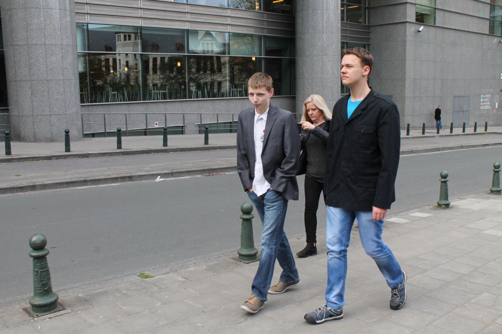 Zwiedzają Brukselę z posłem Ujazdowskim