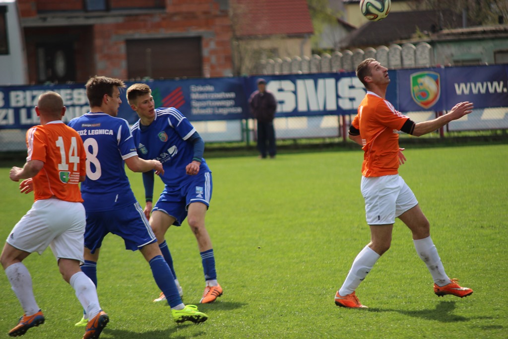 4. liga: Miedź II - GKS Kobierzyce 2:2 (1:2)