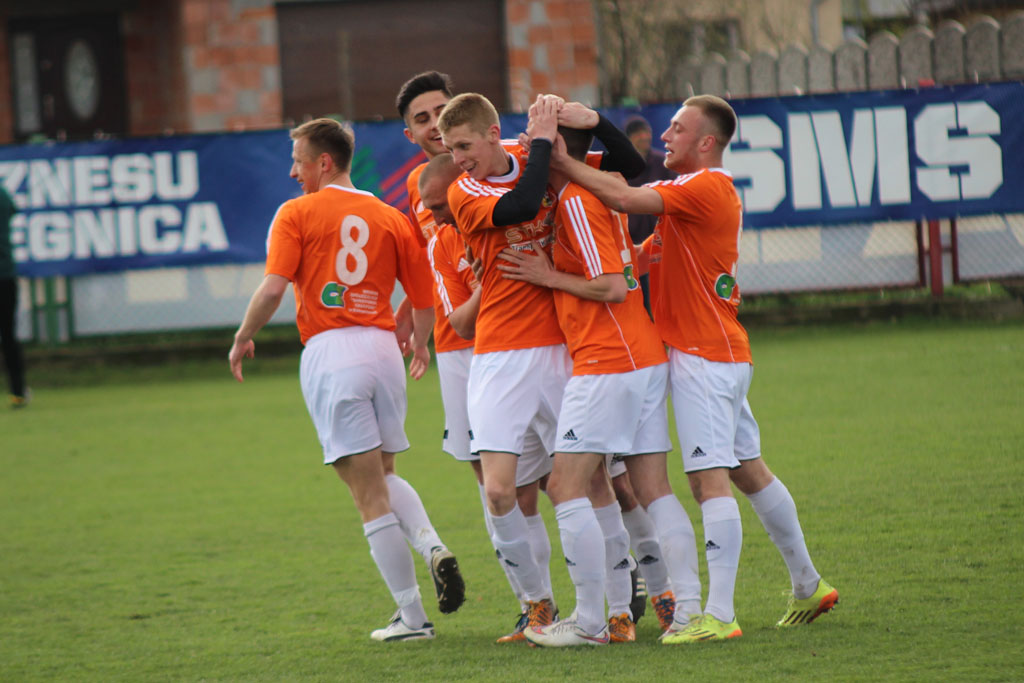 4. liga: Miedź II - GKS Kobierzyce 2:2 (1:2)