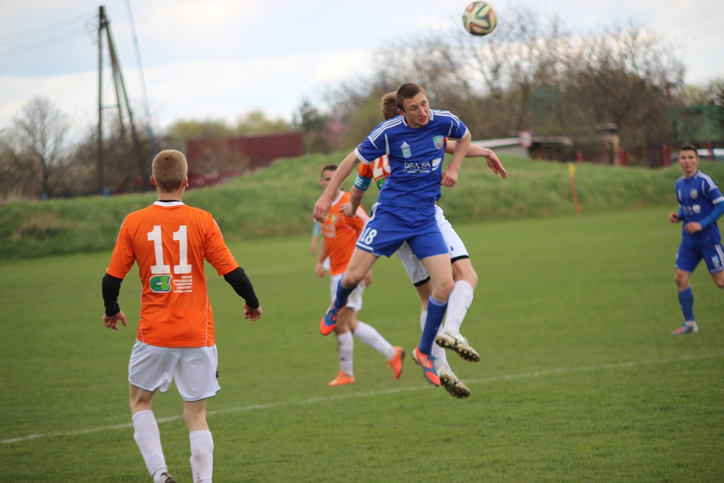 4. liga: Miedź II - GKS Kobierzyce 2:2 (1:2)