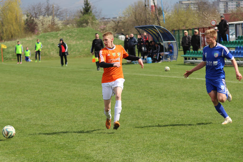 4. liga: Miedź II - GKS Kobierzyce 2:2 (1:2)