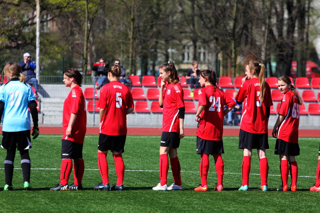 III Liga Kobiet: MKS Miedź -  AZS Wrocław 5:0