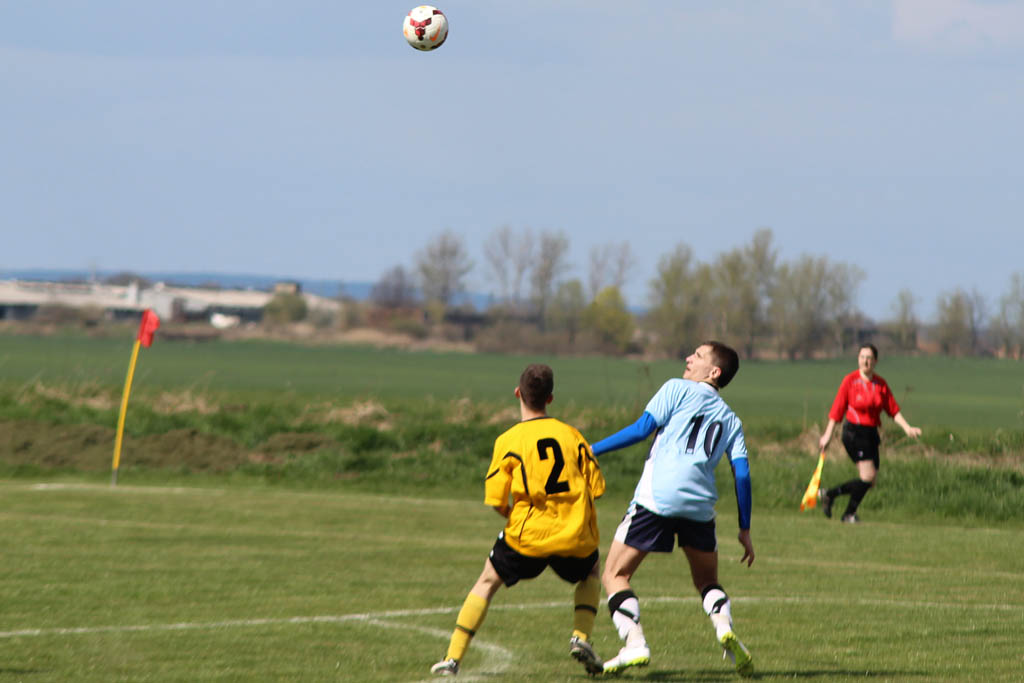 Klasa A: Czarni - Błękitni 0:3 (0:0)