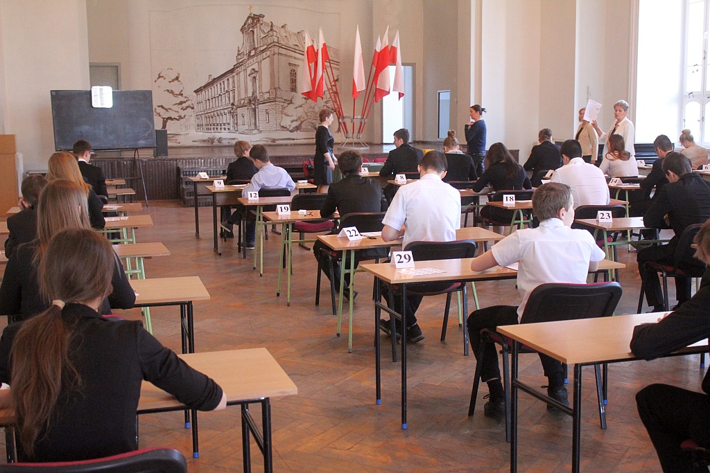 Egzamin gimnazjalny w SG TWP