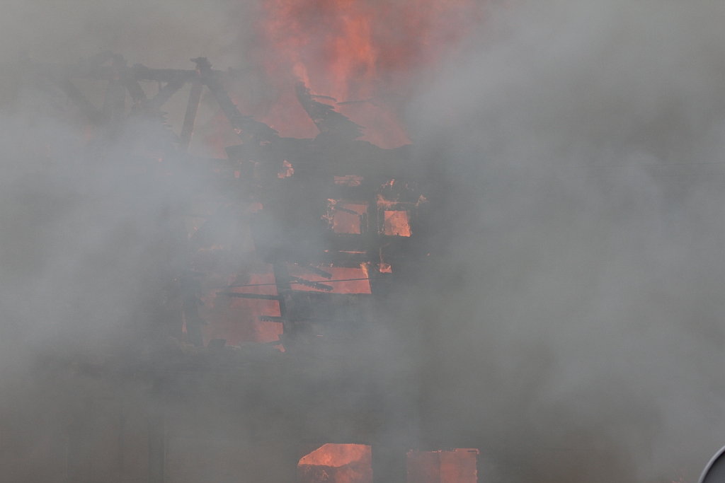 Pożar na Kartuskiej. Była stolarnia w ogniu
