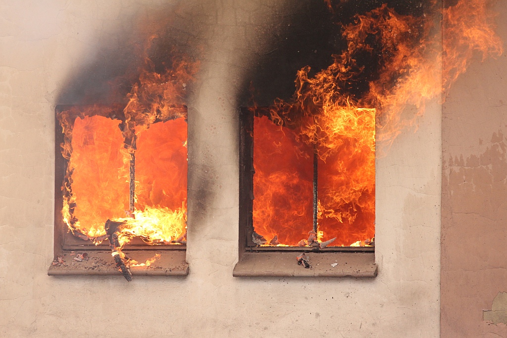 Pożar na Kartuskiej. Była stolarnia w ogniu
