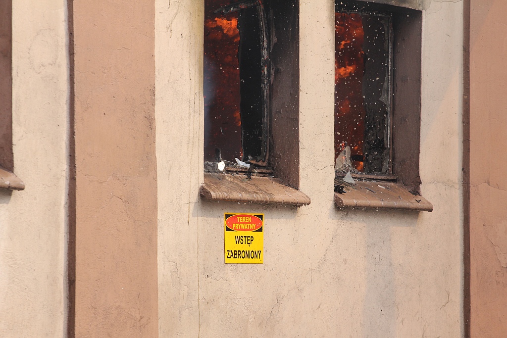 Pożar na Kartuskiej. Była stolarnia w ogniu

