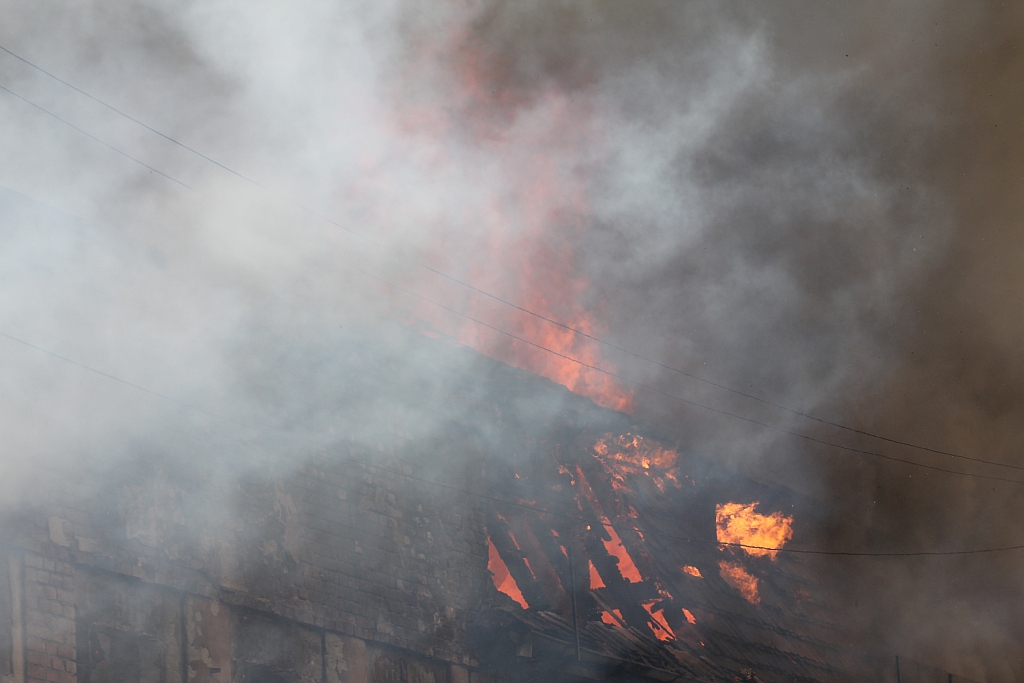 Pożar na Kartuskiej. Była stolarnia w ogniu
