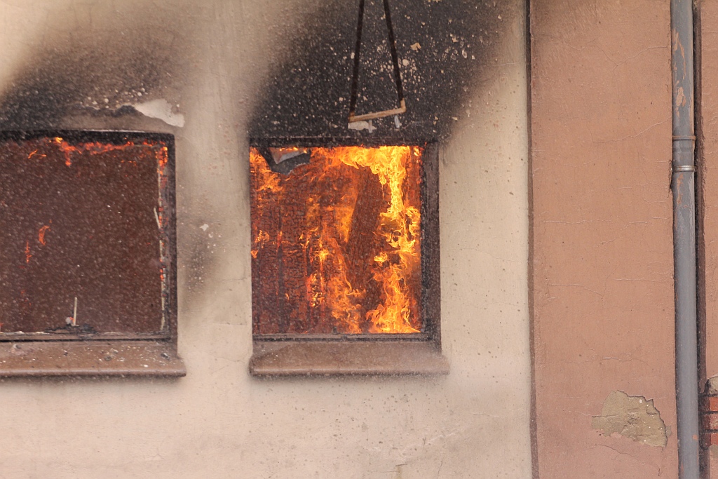 Pożar na Kartuskiej. Była stolarnia w ogniu
