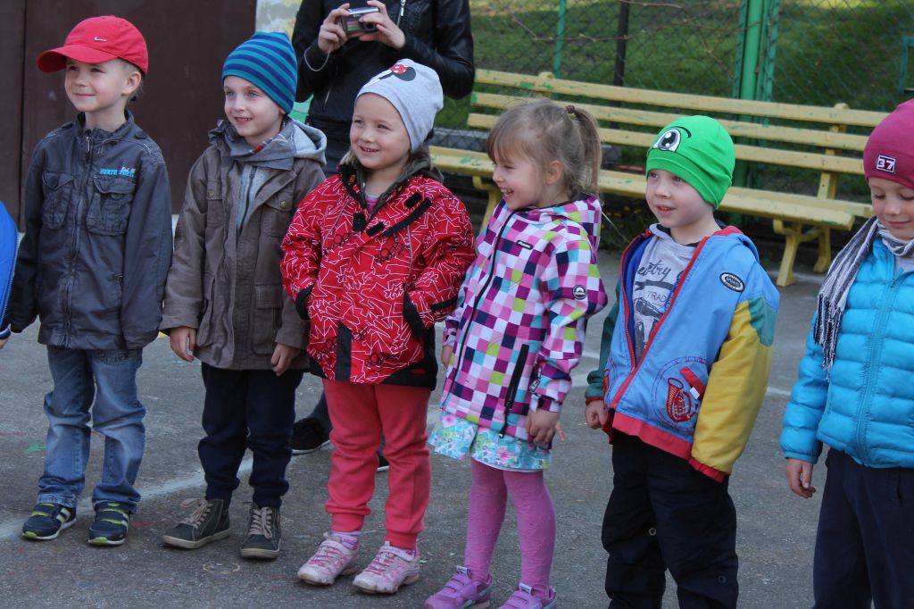 Dwaj zawodnicy na zakończenie sportowego tygodnia