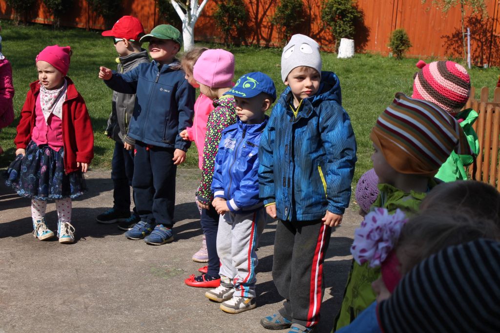 Dwaj zawodnicy na zakończenie sportowego tygodnia