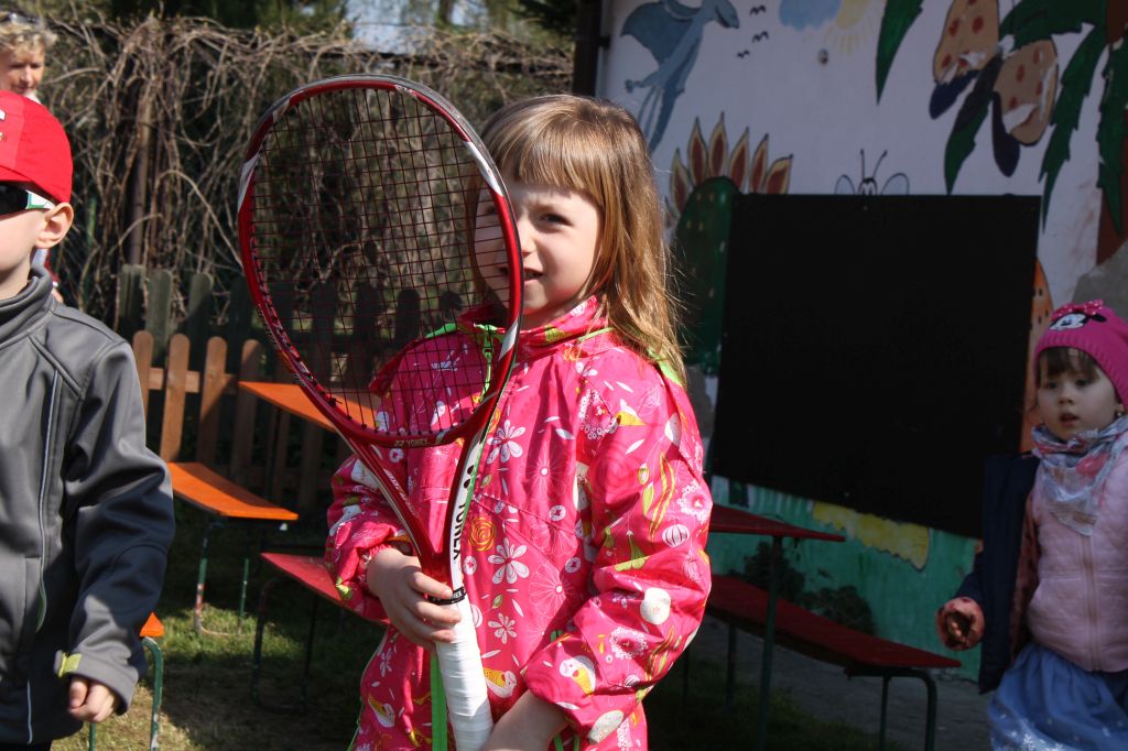 Dwaj zawodnicy na zakończenie sportowego tygodnia