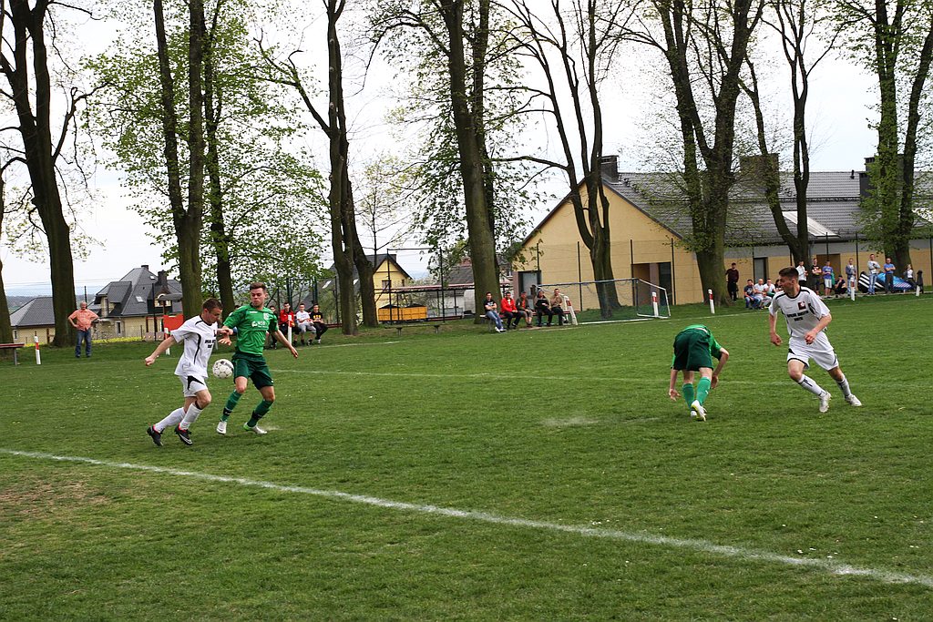 Okręgówka: KS Legnickie Pole - Czarni 2:0