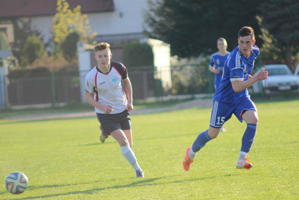 4. liga. Rezerwy Miedzi rozjechały Chojnowiankę