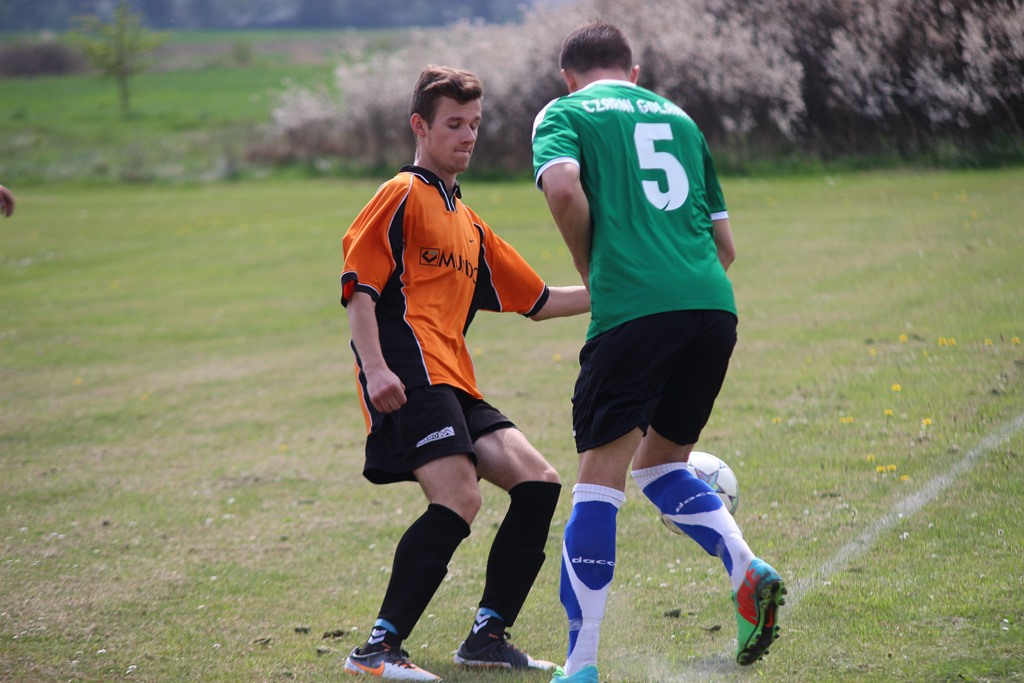 Klasa B: Czarni - 	Transportowiec 2:3
