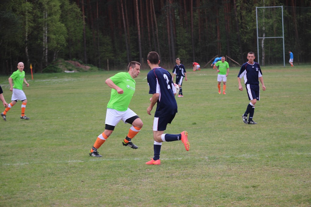 Klasa B: Ikar - Korona 3:0 (1:0)
