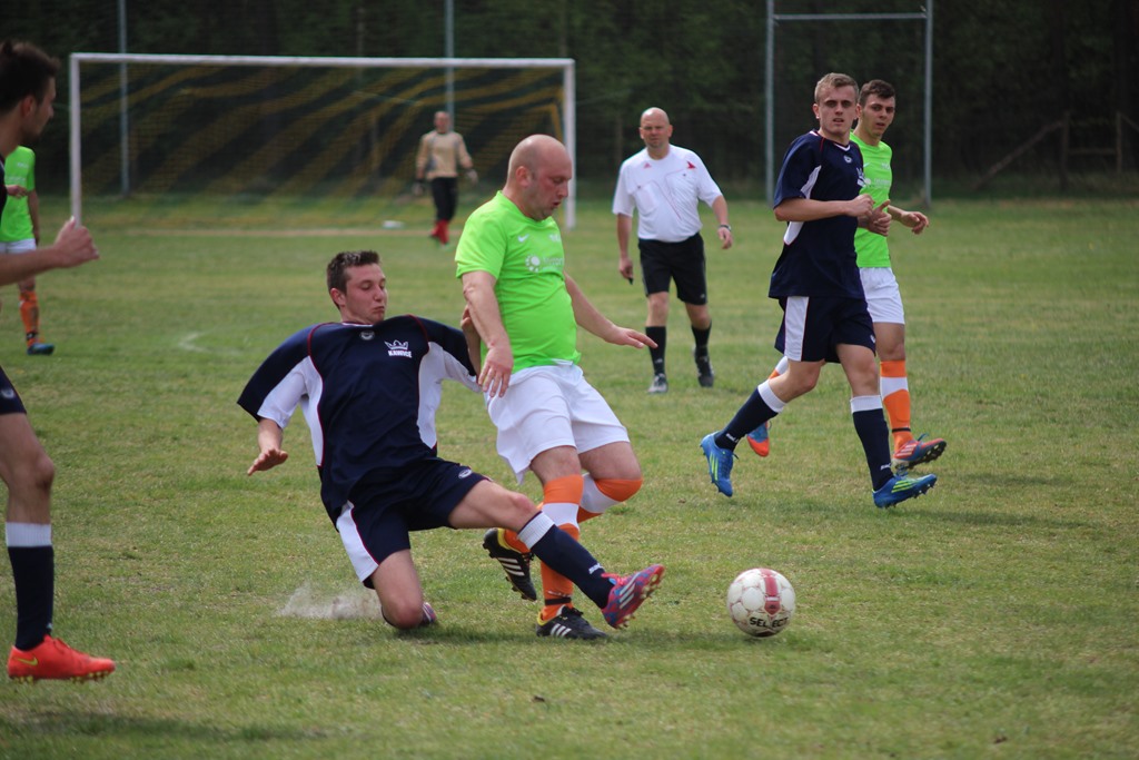 Klasa B: Ikar - Korona 3:0 (1:0)
