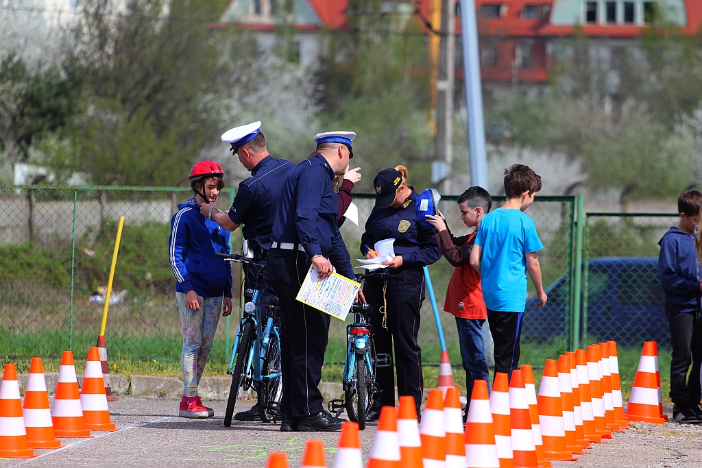 Popisywali się znajomością przepisów o ruchu drogowy	
