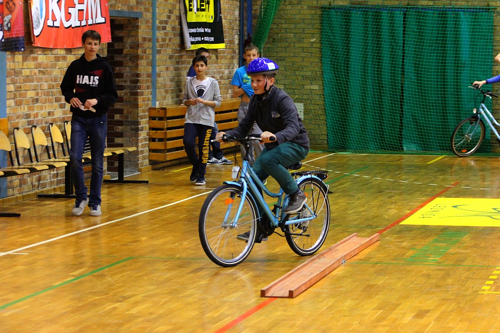 Popisywali się znajomością przepisów o ruchu drogowy	