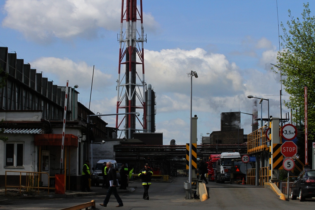 Strażacy gasili pożar w hucie. Na szczęście na niby