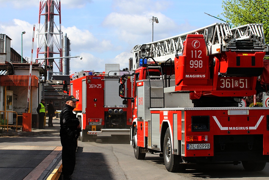 Strażacy gasili pożar w hucie. Na szczęście na niby