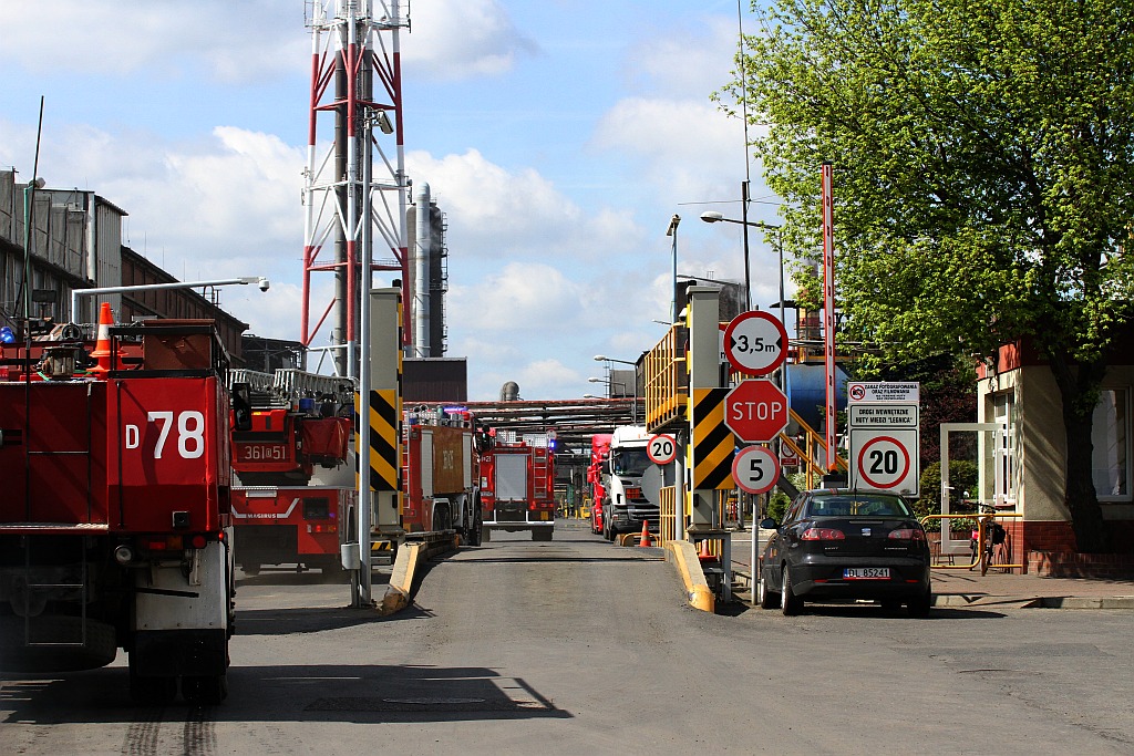 Strażacy gasili pożar w hucie. Na szczęście na niby
