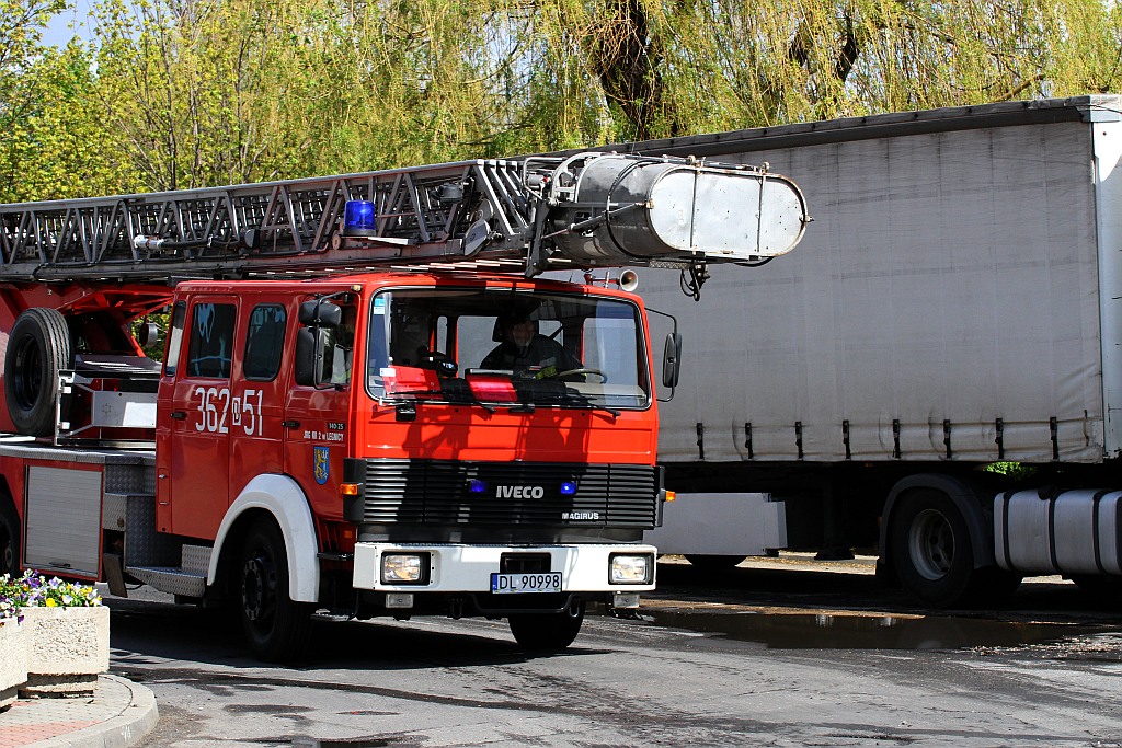 Strażacy gasili pożar w hucie. Na szczęście na niby