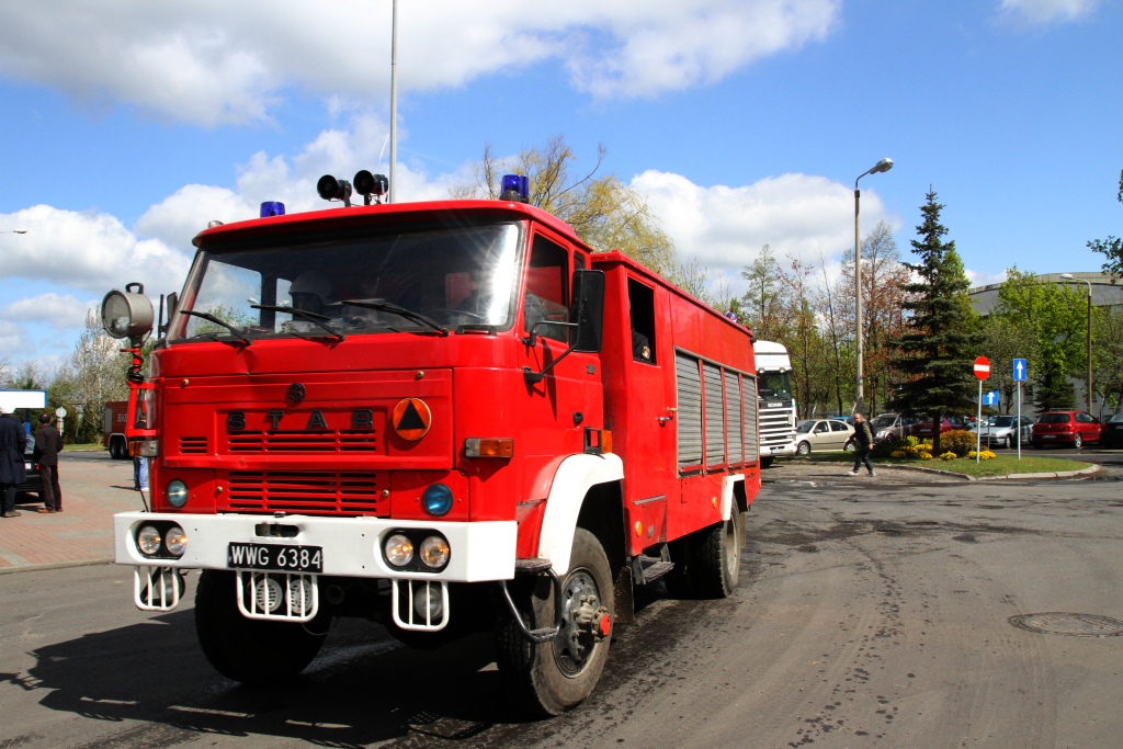 Strażacy gasili pożar w hucie. Na szczęście na niby