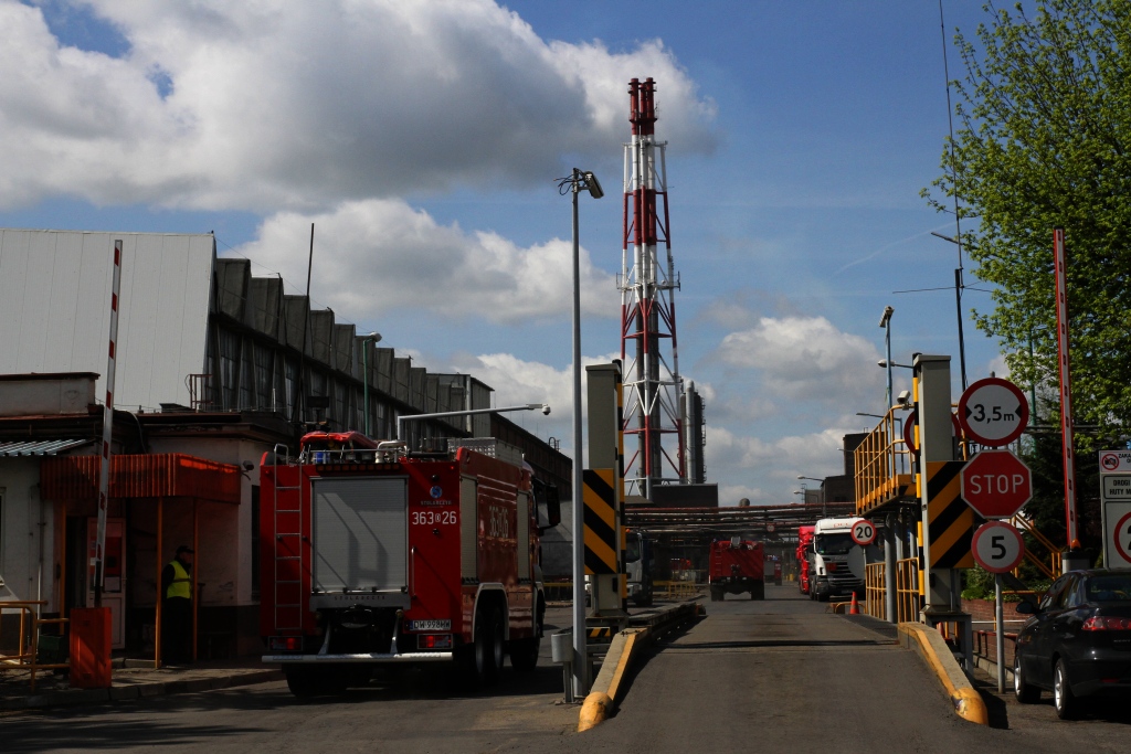 Strażacy gasili pożar w hucie. Na szczęście na niby