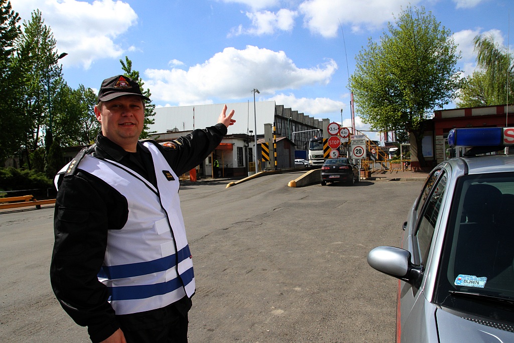 Strażacy gasili pożar w hucie. Na szczęście na niby