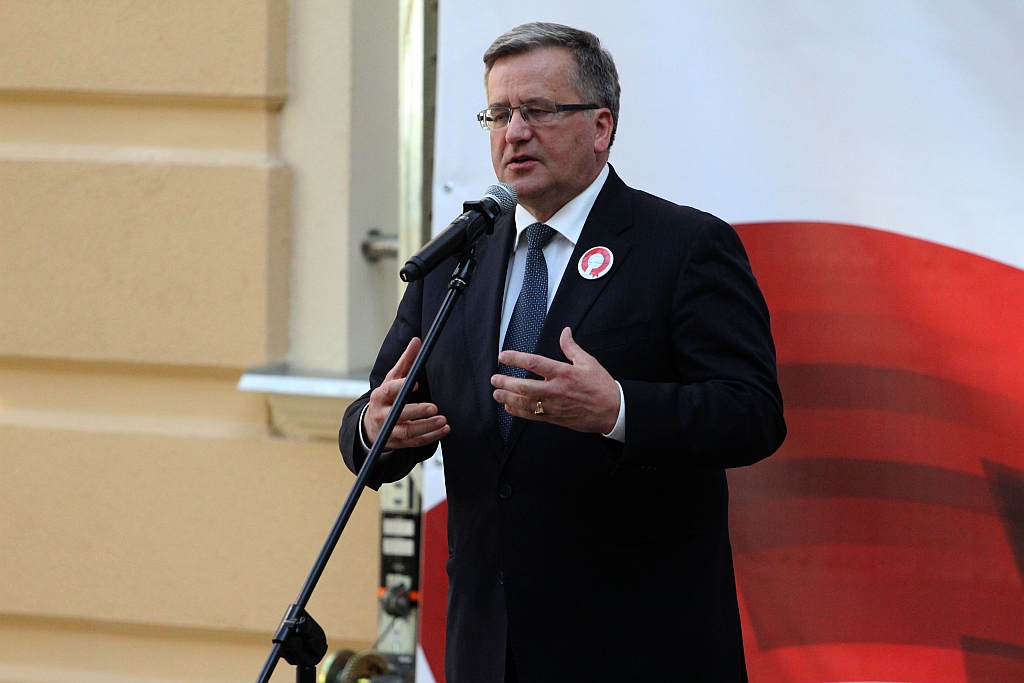 Prezydent wyjechał z Legnicy z miodem i książkami
