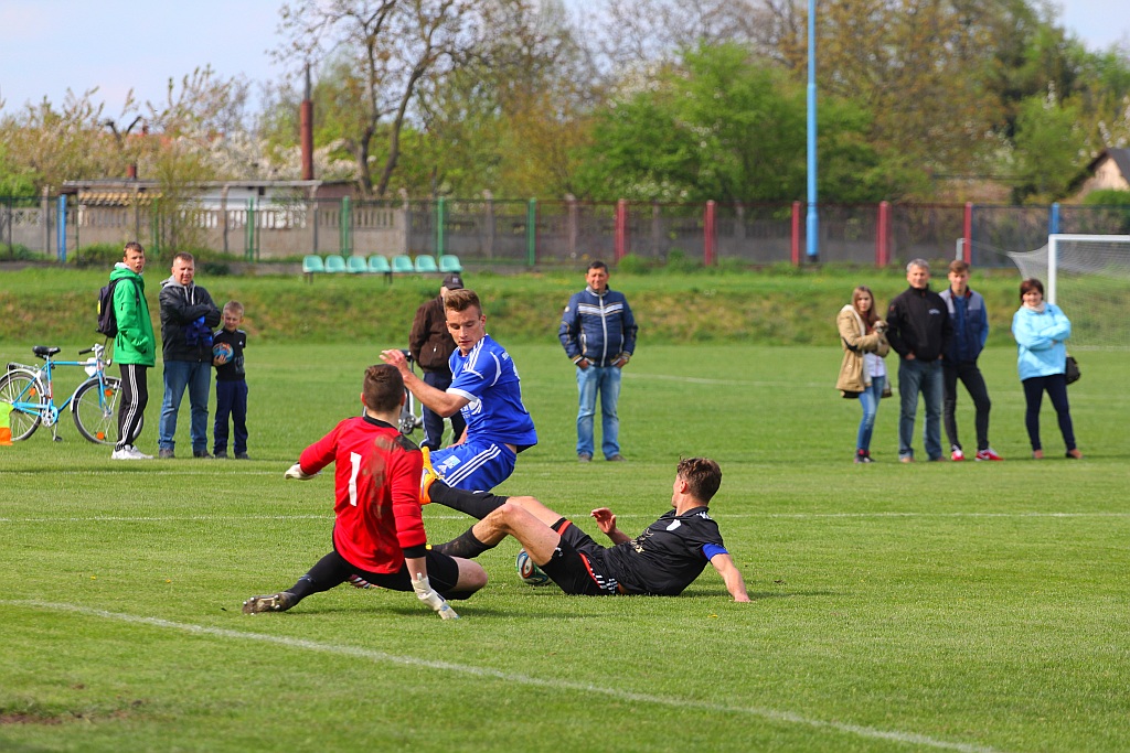 4. liga: Miedź II - BKS Bobrzanie 4:0