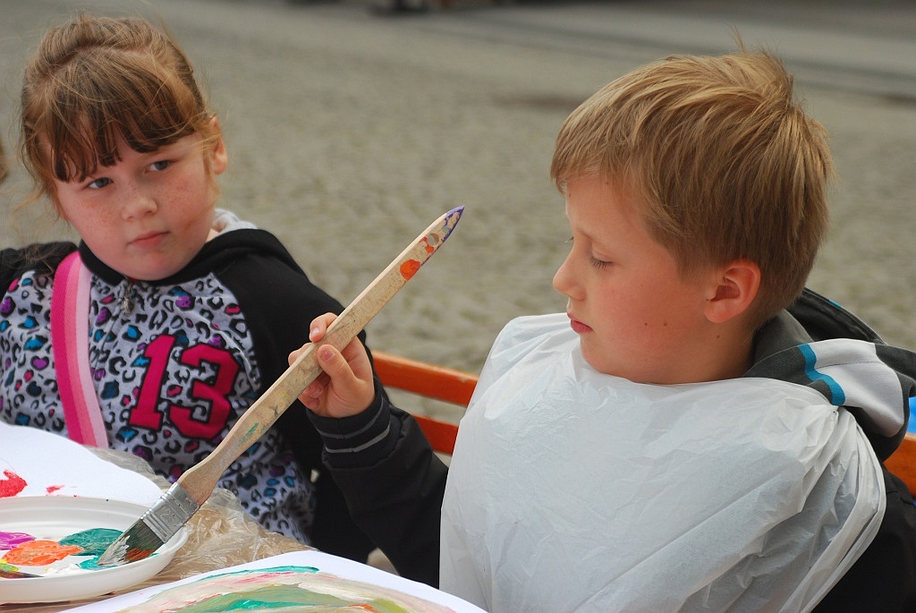 Malowanie godła w rynku