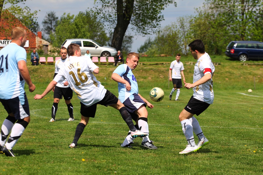 Klasa A: Iskra - Błękitni 1:9